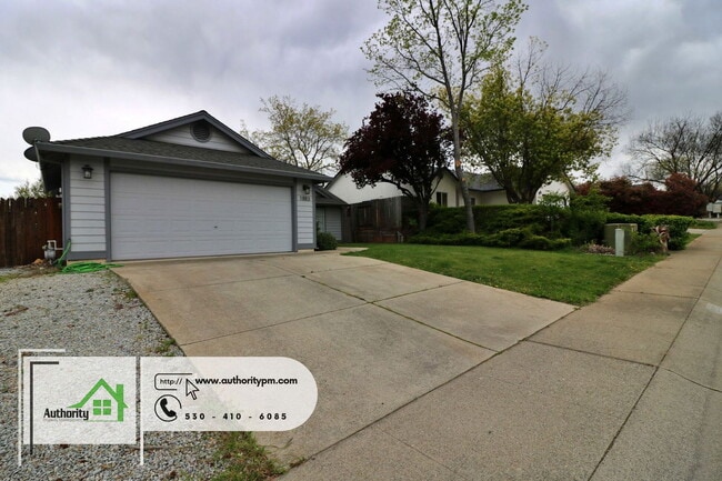 Photo - 1883 Yahi Ln
