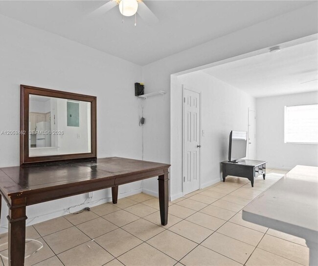Building Photo - 744 85th St Unit 3