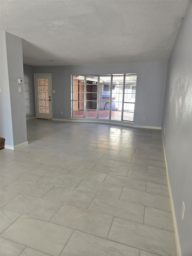 Photo - 1525 Ramada Dr Unit 1525