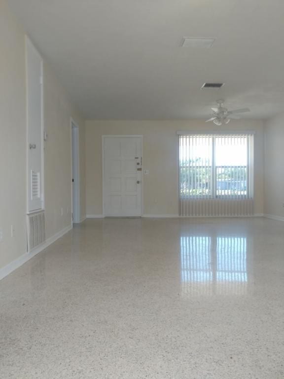 Photo - 994 Alladin Dr