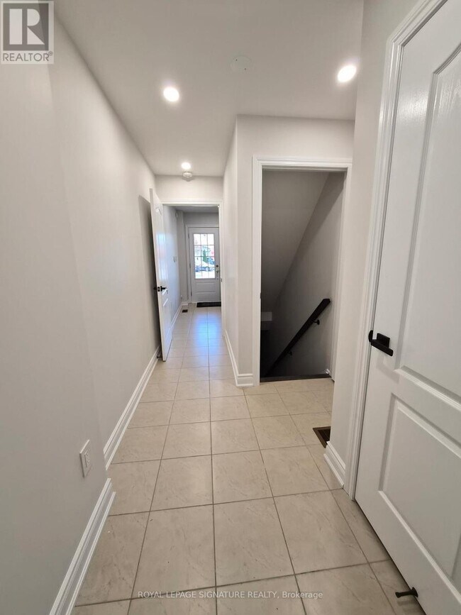 Photo - 31 Shiff Cres