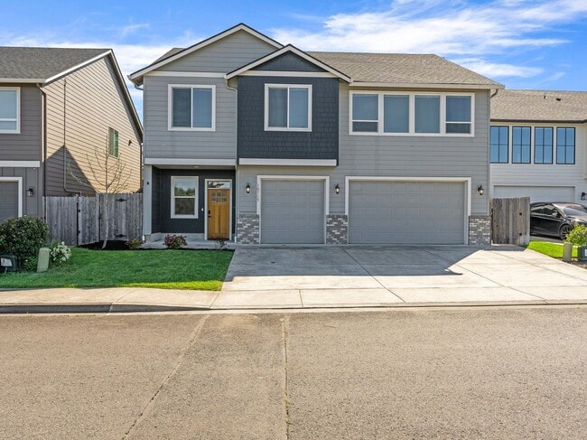 Building Photo - Stylish 3bd 2ba Home in Jackie's Landing n...