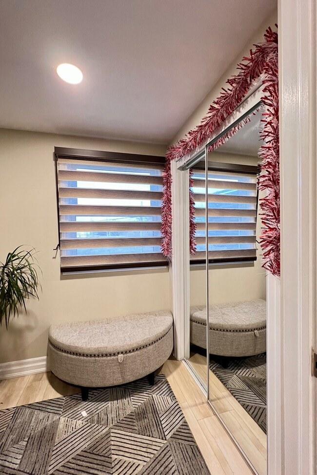 Photo - 254 Ontario St Unité 1