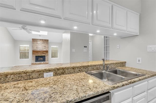 Photo - 6352 Lakeshore Dr Townhome