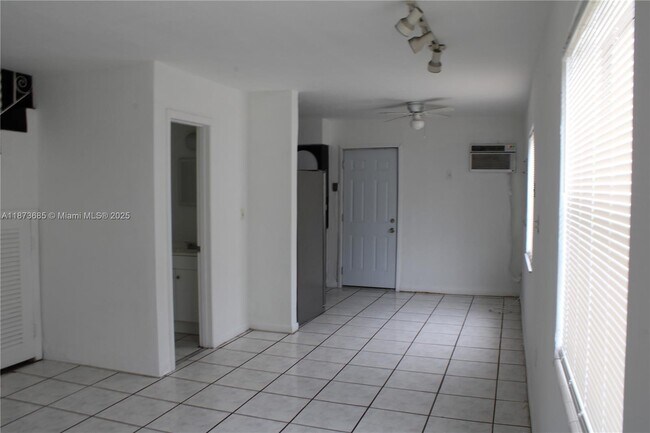 Photo - 1601 NW 81st St.