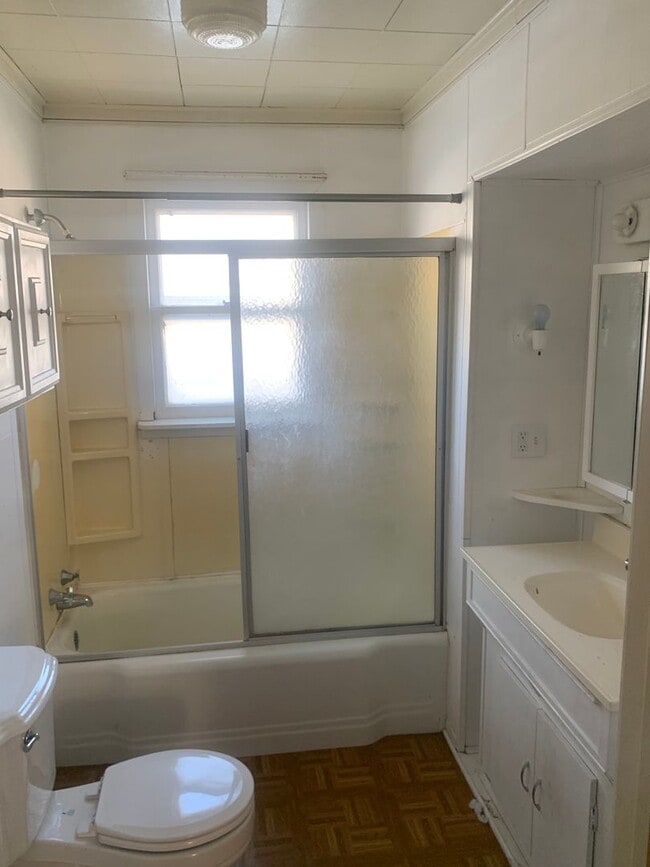 Photo - 630 N Stephens Ave