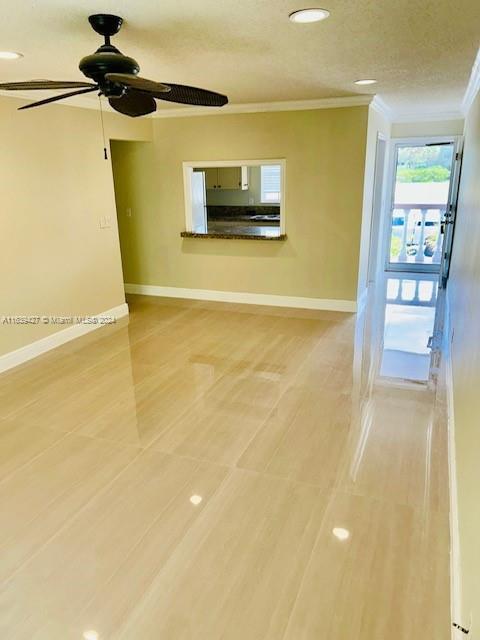 Photo - 148 Yacht Club Dr Unit 7