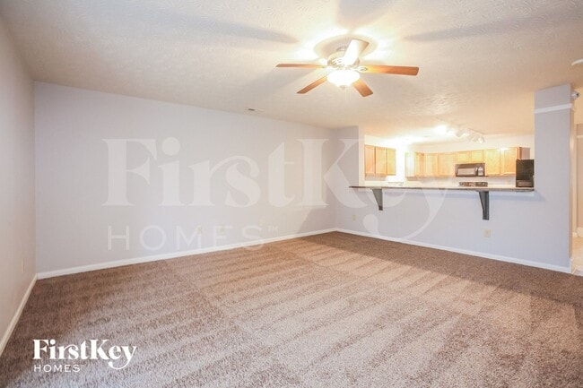 Photo - 8460 Templederry Dr