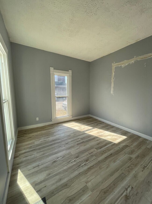 Photo - 206 Morgan St Unit 2