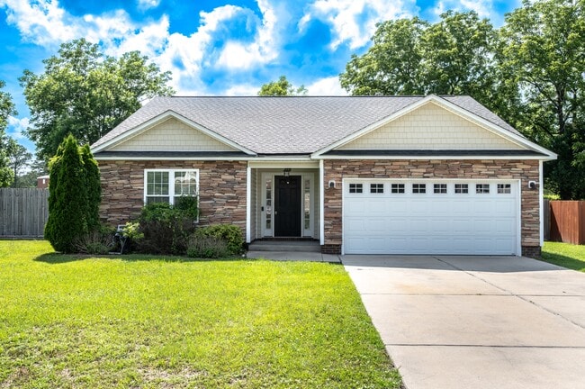Building Photo - 103 Perry Meadows Dr