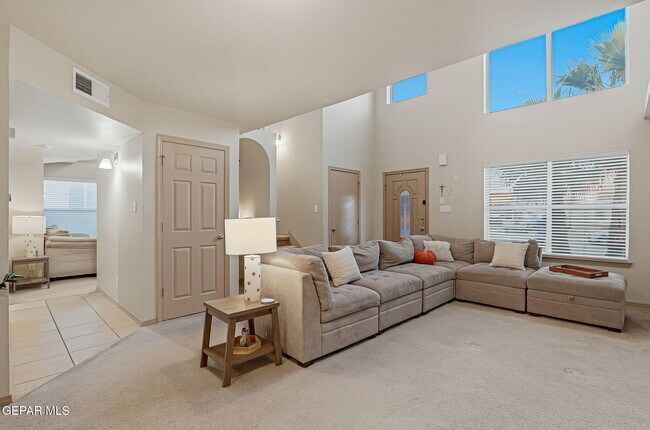 Photo - 2329 Honey Dew St