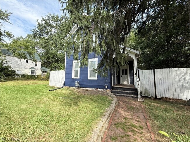 Photo - 131 W Miller Ave