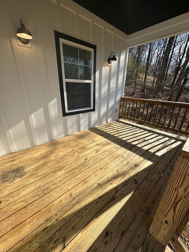 Photo - Updated 3BR Home Near Tennessee River | Pet Friendly