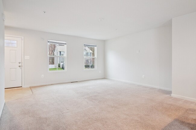 Photo - 10108 Blansford Way