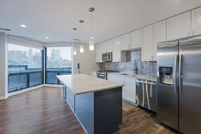 Photo - 222 S Racine Ave