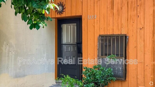 Building Photo - 1373 E Tanners Creek Dr Rental