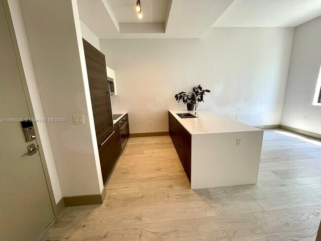 Photo - 301 Altara Ave Condo