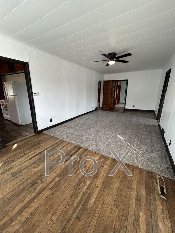 Photo - 112 W 23rd St