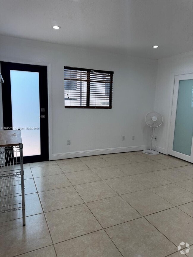 Building Photo - 11617 SW 171st St Rental