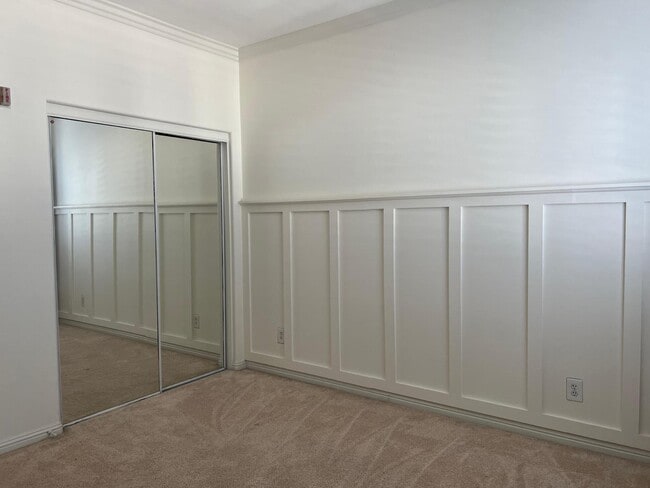 6645 W 86th Pl Unit 204