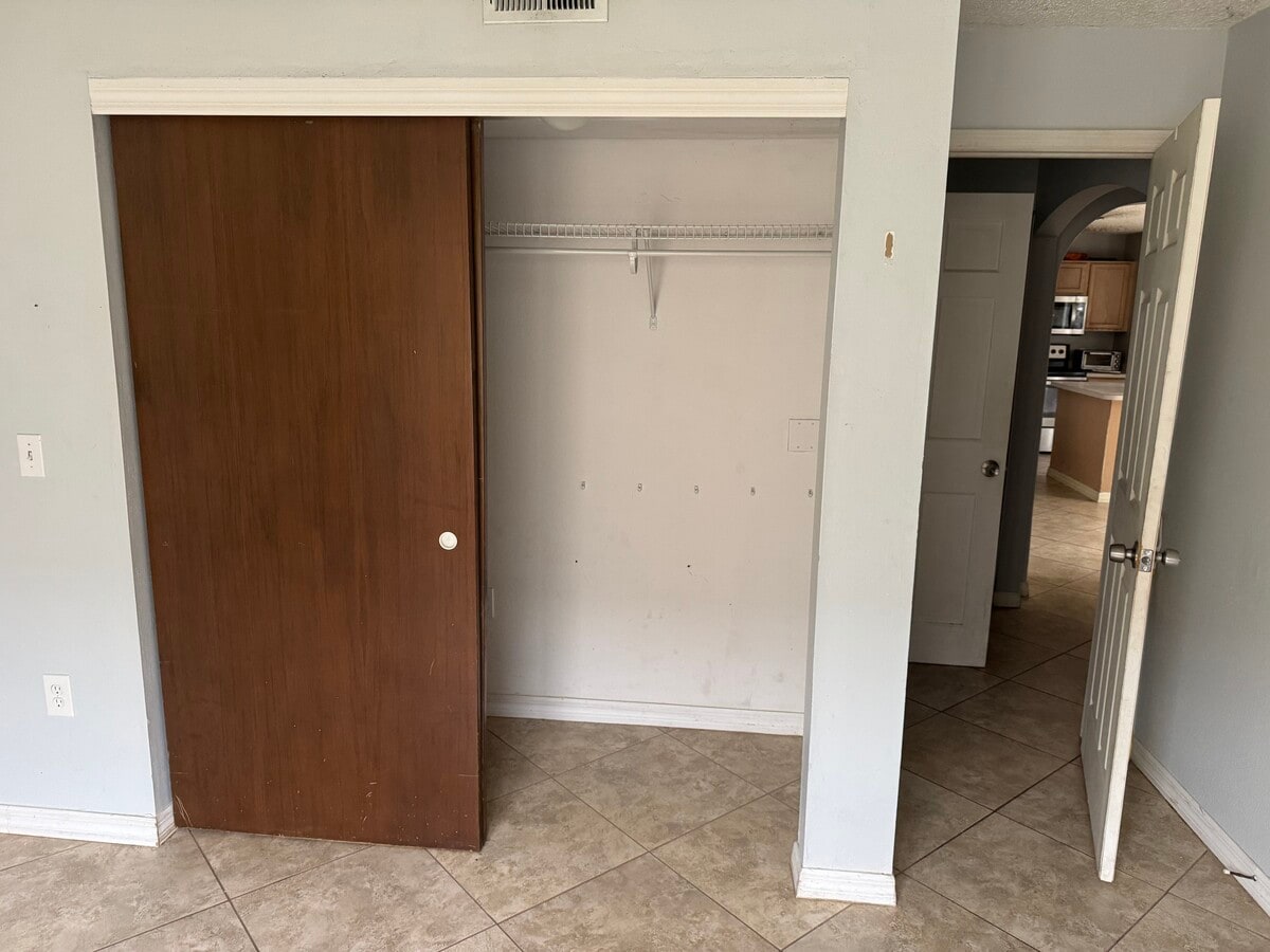 Photo - 4047 Stonefield Dr