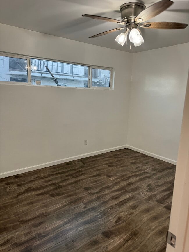 Building Photo - 618 E Cedar Ave Unit C Rental