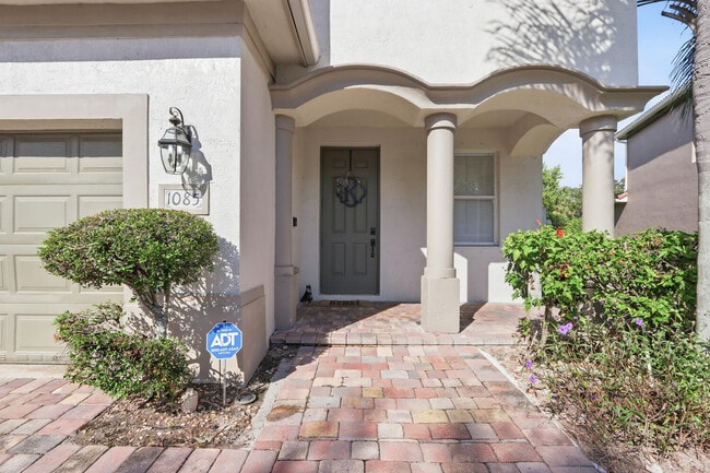 Photo - 1085 Center Stone Ln