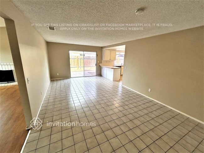 12388 Via De Palmas Dr