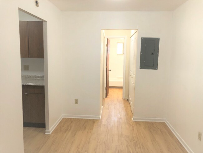 6350 Forward Ave Unit 25