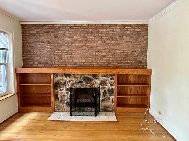 Photo - 6631 N Glenwood Ave Unit 2N