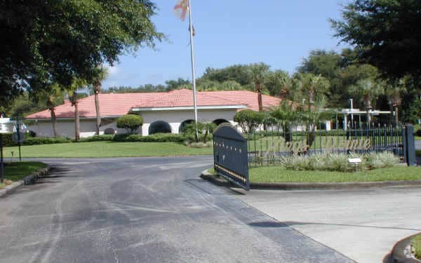 Photo - Kings Pointe