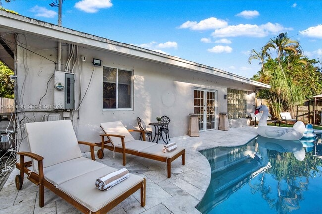 Photo - 1600 SW 10th St
