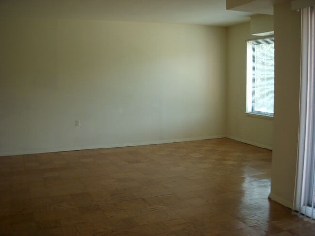 Photo - Country Club 1 Bedroom Condo Unidad 8