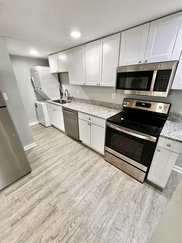 Photo - 29 S Jefferson St Unit A