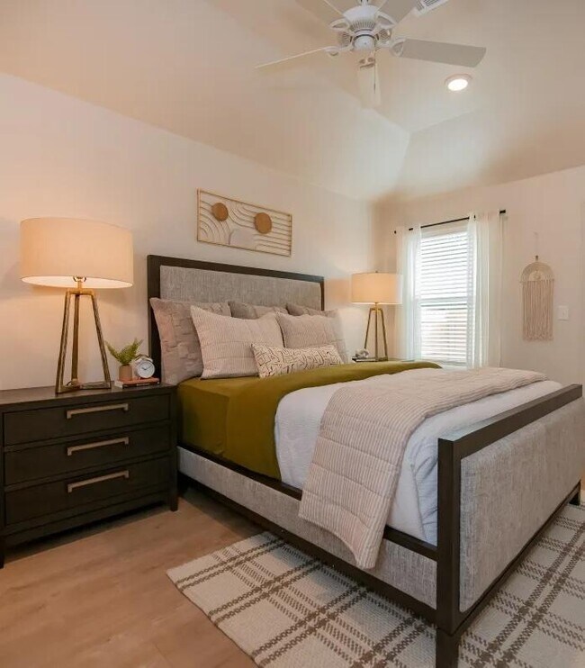 Photo - 2741 Belmont Rd