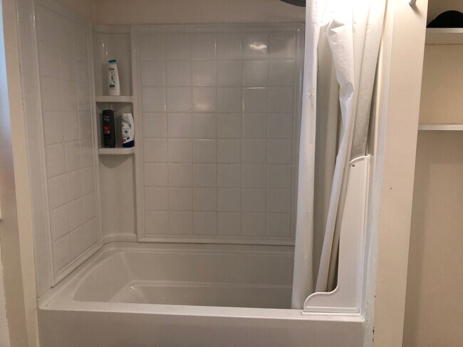 25 Saint Marys Ct Unit 1##