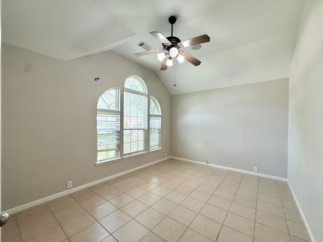 Photo - 9006 Sundown Dr