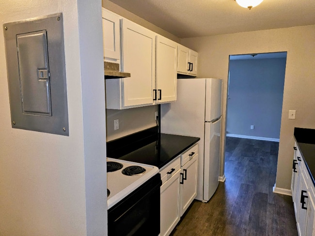 5856 Highview Dr Unit 5856-10 Premium