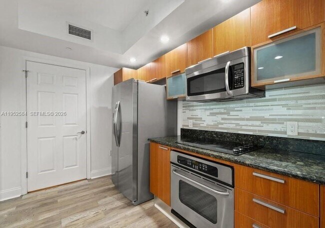 Photo - 231 Riverside Dr Unit 708