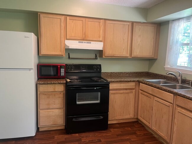 Photo - 5828 Buckwheat Rd