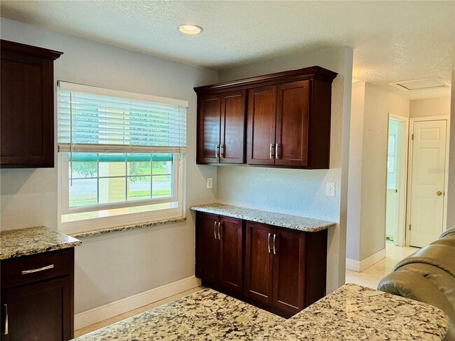 Photo - 14025 Yacht Club Blvd