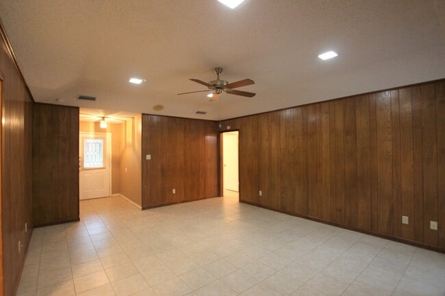 Photo - 3113 McDonald Rd