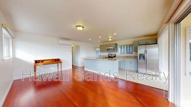 Photo - 3901 Maunahilu Pl