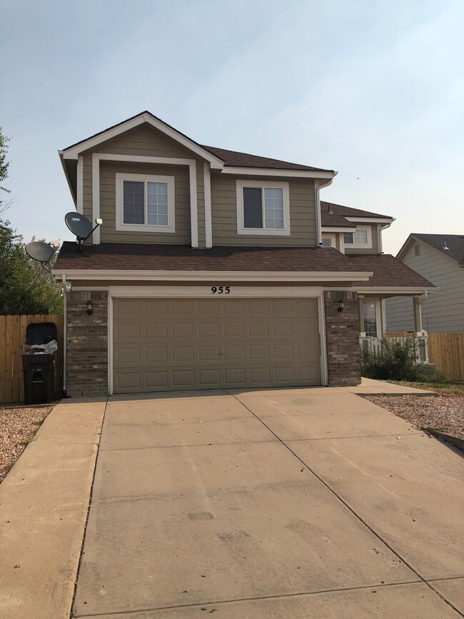 Building Photo - 955 Winebrook Way