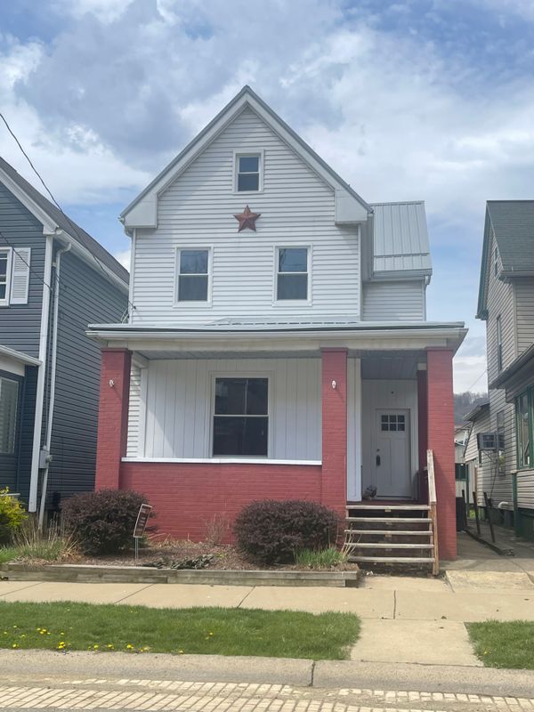 Photo - 1131 6th Ave