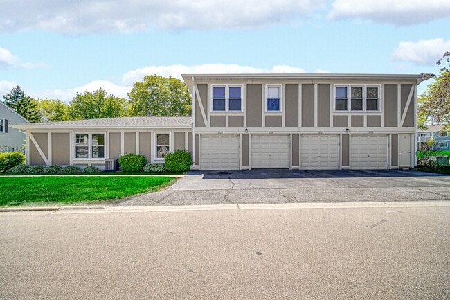 Building Photo - 1020 Brunswick Harbor Unit 5001