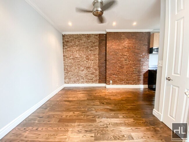 Building Photo - Prince Street Rental