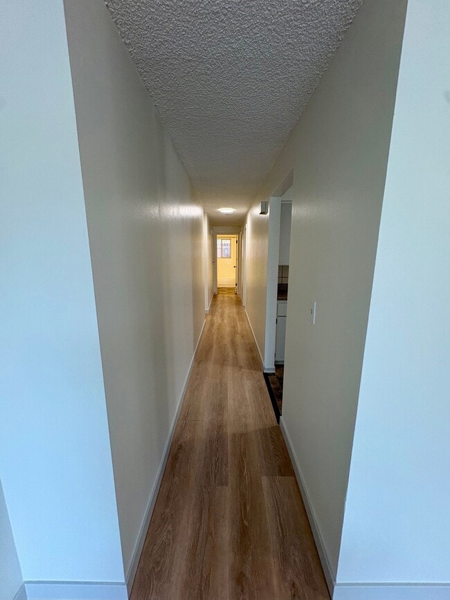 Photo - 102 W Cora Ave Unidad 102