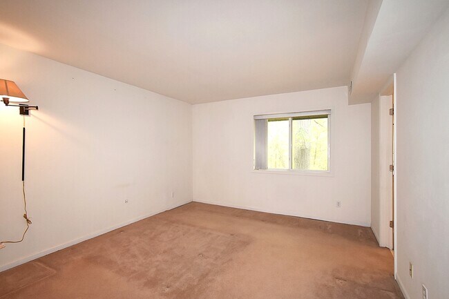 Photo - 1934 Tall Oaks Dr