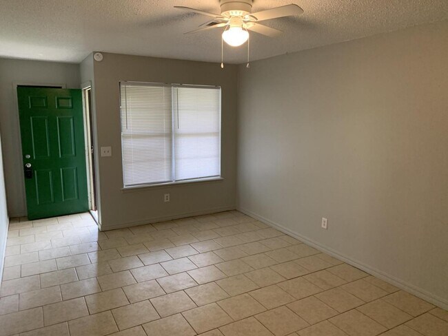 Photo - 2608 SE 45th St